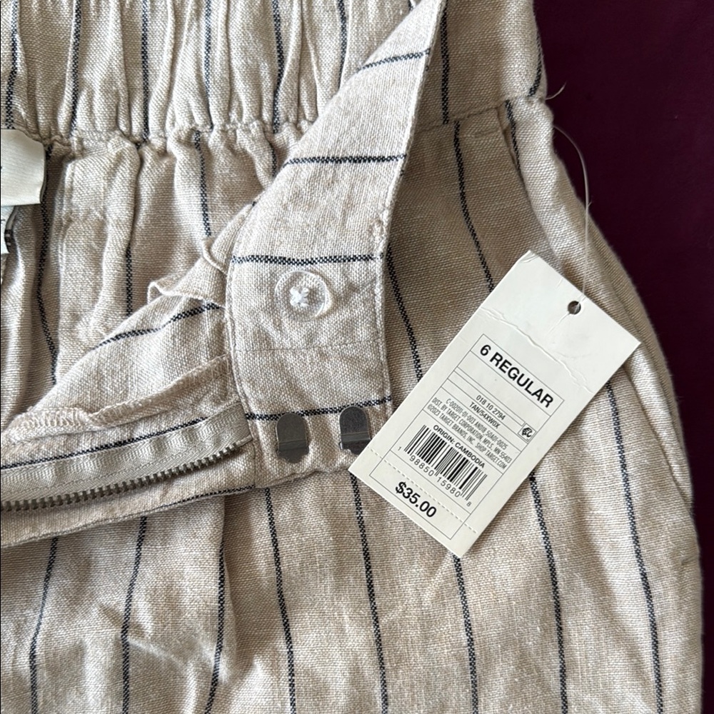 Woman’s linen Tan Pants - Picture 2 of 4